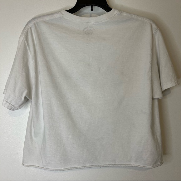 Juniper Moon Cropped T-shirt - Picture 3 of 4